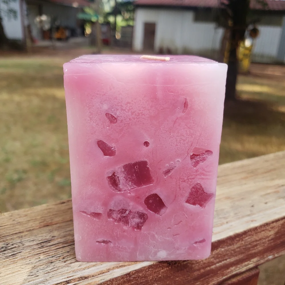 PartyLite Super Chunk Rasberry 3" x 4" Pillar Candle - Square - Picture 5 of 13